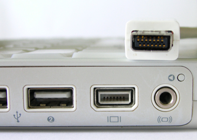 wikipedia-commons-2-2b-mini-vga.jpg